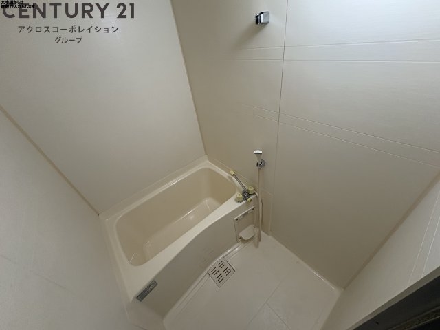 バス・シャワールーム　清潔感のあるユニットバス☆