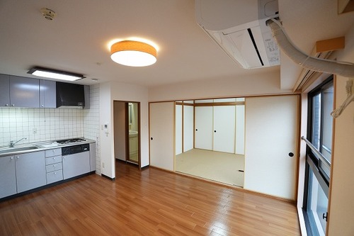 居室・リビング　リビング・ダイニング　約９．１畳