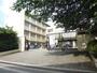 中学校　向日市立寺戸中学校（中学校）まで527m