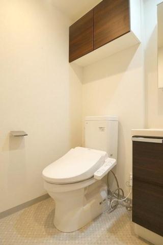 トイレ　※別部屋の参考写真です。