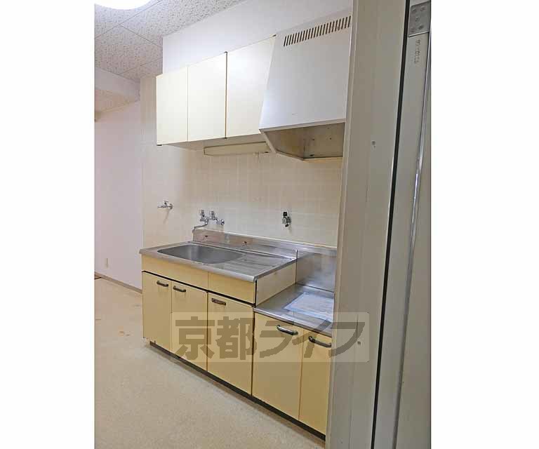 キッチン　キッチンです。