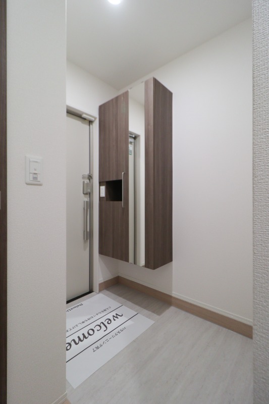 玄関　図面と現状に相違がある場合には現状を優先