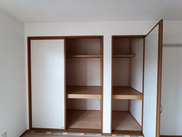 収納　２０１　収納