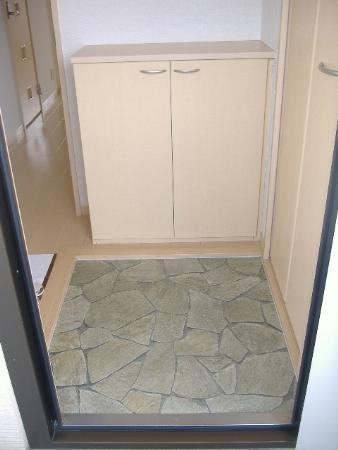 玄関　明るい玄関です