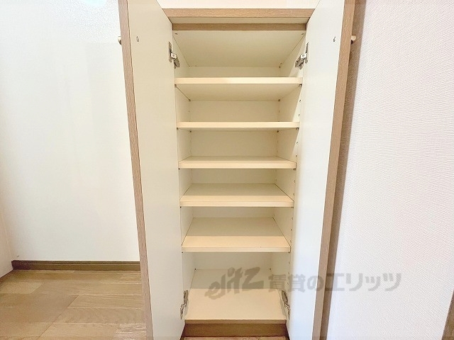 収納　下駄箱