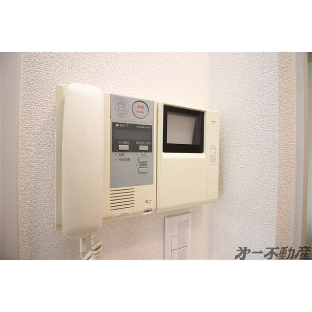 セキュリティ　モニター付インターホン