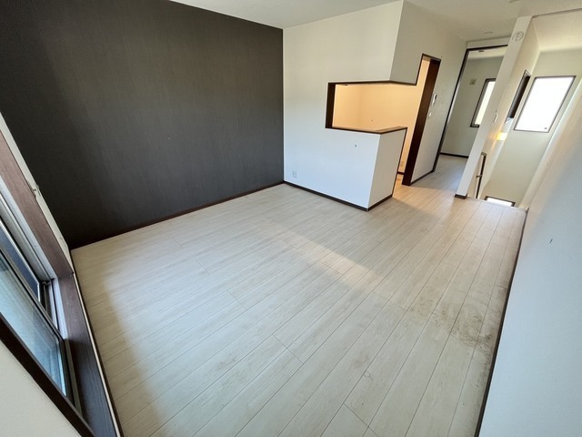 居室・リビング　写真は１０３号室