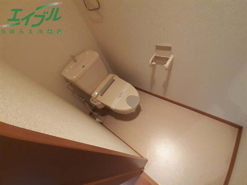 トイレ　同物件別室写真