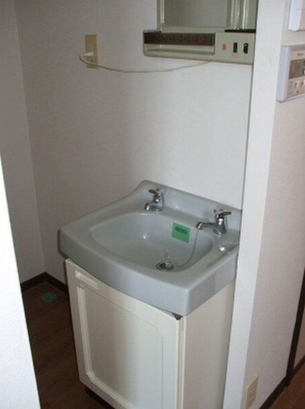 洗面設備　図面と現状に相違がある場合には現状を優先