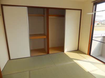 収納　和室　収納