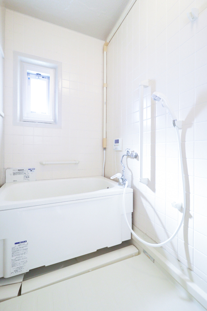 バス・シャワールーム　浴室