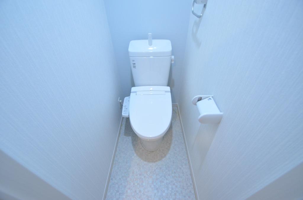 トイレ　シャワー付トイレ