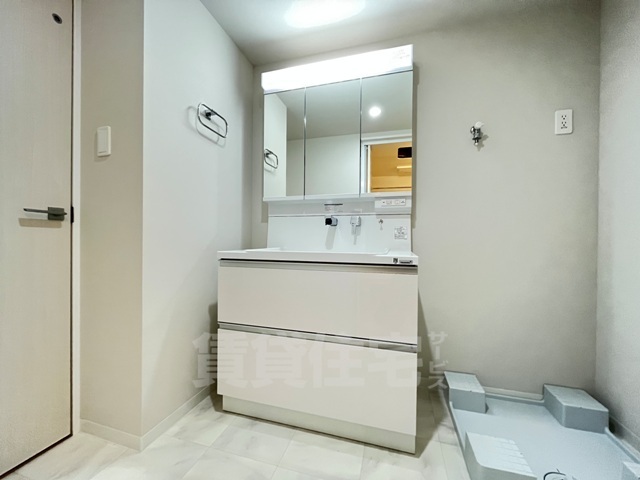 洗面設備　201号室写真