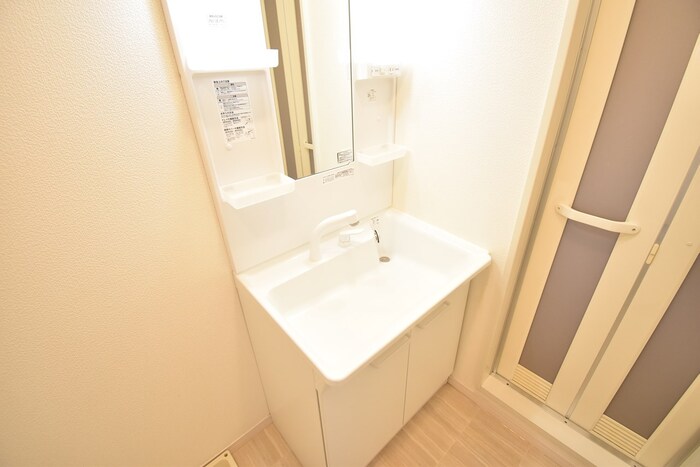 洗面設備　洗髪洗面化粧台