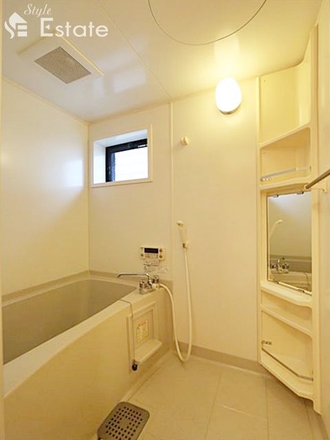 バス・シャワールーム　バスルーム　給湯設備　追い炊き機能