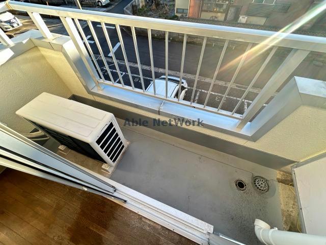 バルコニー　他号室の写真になります。