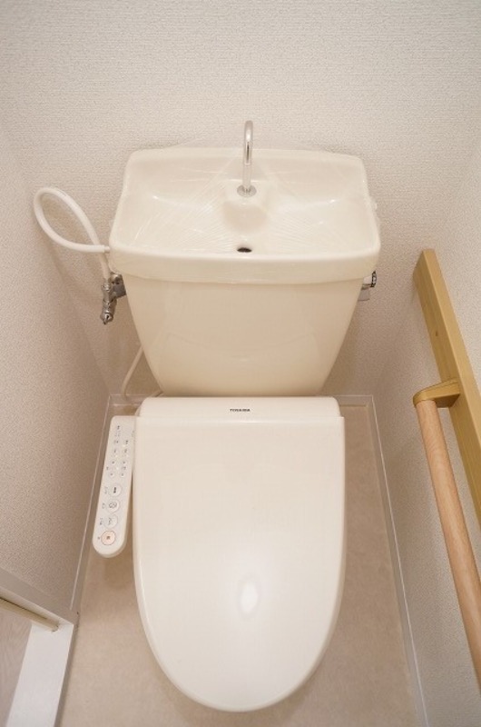 トイレ　図面と現状に相違がある場合には現状を優先