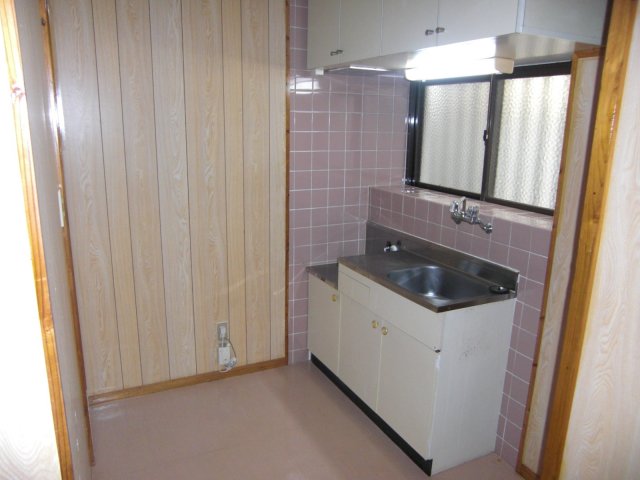 キッチン　※写真と現状が異なる場合がございます