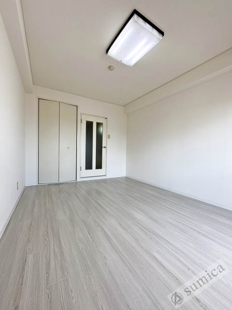 その他部屋・スペース　広々８帖の洋室でレイアウト自由自在♪♪