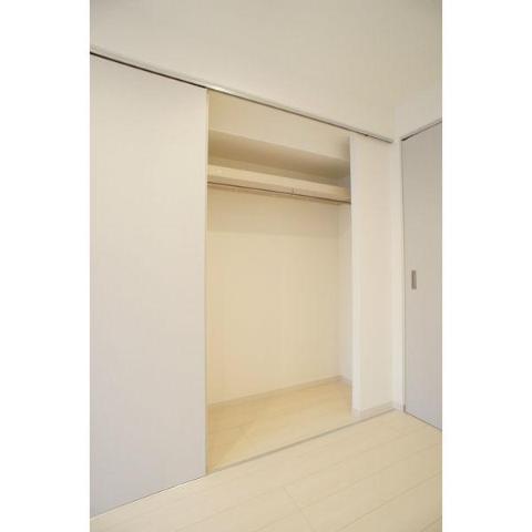 収納　クローゼット