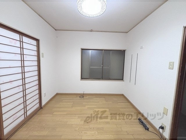 居室・リビング　洋室