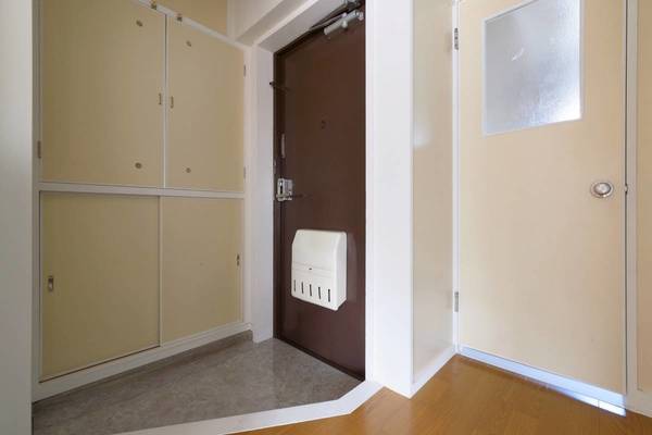 玄関　ビレッジハウスの同一物件・同一タイプの間取りの写真です