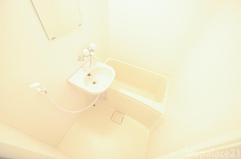 洗面設備　同シリーズの類似となります。現況を優先致します。