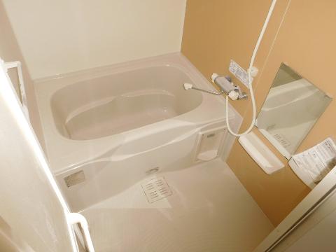 バス・シャワールーム　バス（イメージ）
