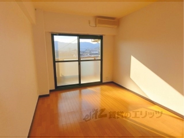 居室・リビング　洋室