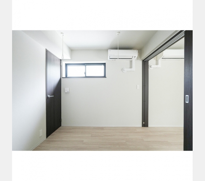 居室・リビング　居室