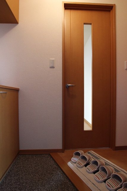 玄関　家具・インテイリアは含みません。