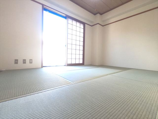 その他　独立6帖の和室で寝室にいかがですか