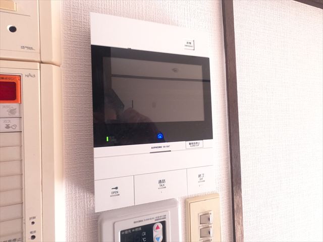 セキュリティ　オートロック連動のTVモニターホンで防犯面も安心