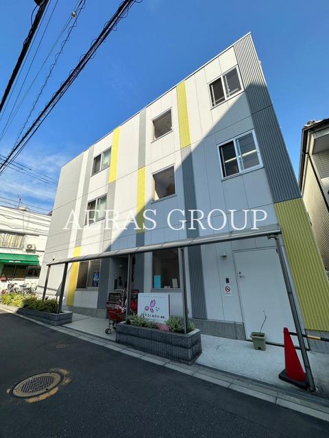 幼稚園・保育園　さくらさくみらい 本町（幼稚園・保育園）まで95m