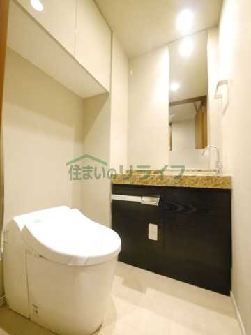 トイレ　ザ・パークハウス四番町レジデンス
