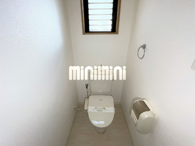 トイレ　温水洗浄便座