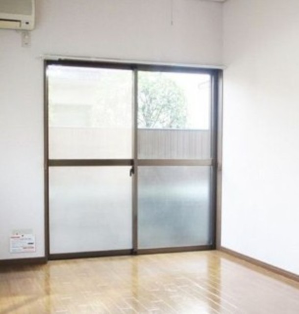 居室・リビング　参考写真です。