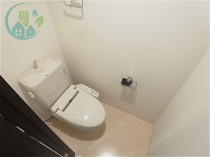 トイレ　エル・セレーノ石屋川(eo光ネット無料)