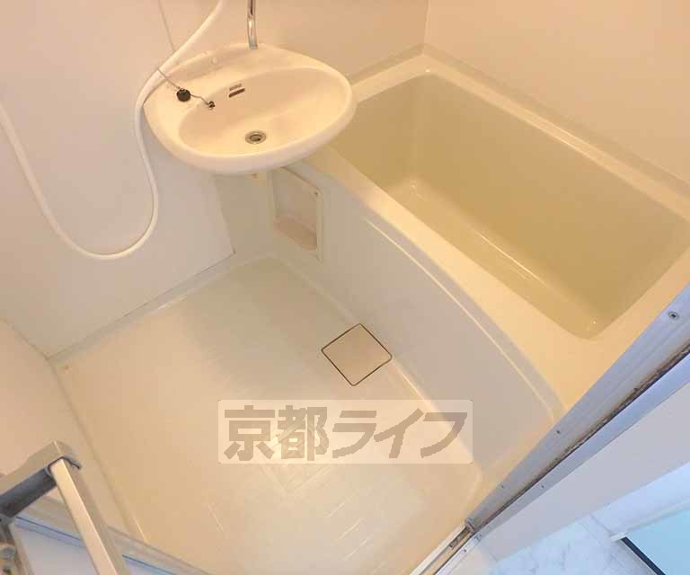 バス・シャワールーム　バスです。