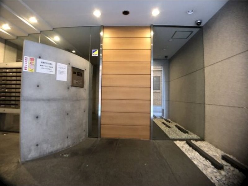 エントランス　★見学予約受付中★