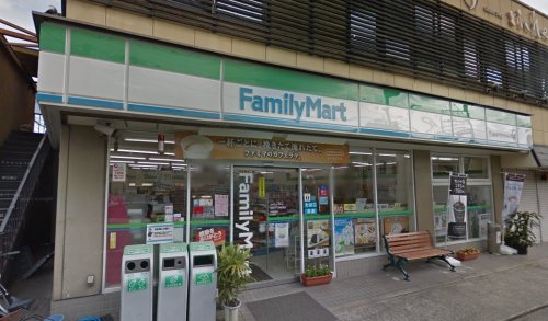 コンビニ　ファミリーマート 阪急門戸厄神駅前店（コンビニ）まで346m