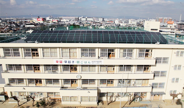 小学校　大東市立小学校 灰塚小学校（小学校）まで636m