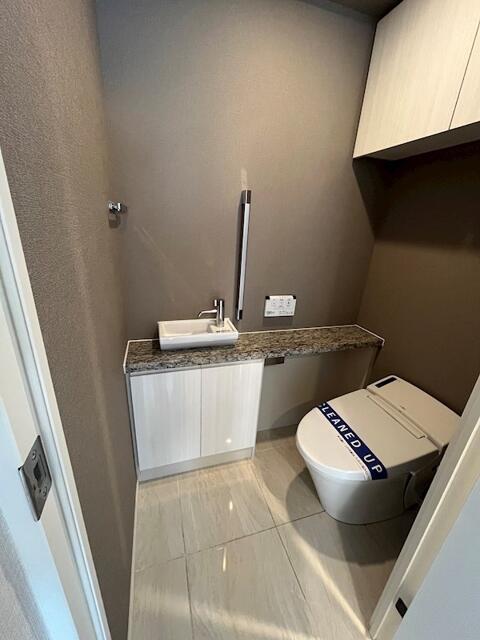 トイレ　別部屋参考画像