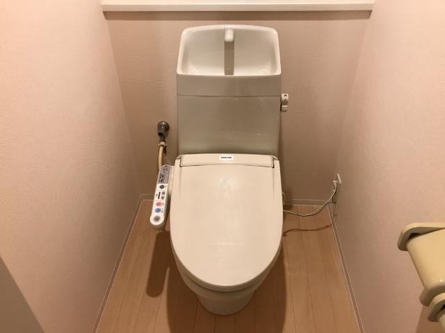 トイレ　シャワー付トイレ