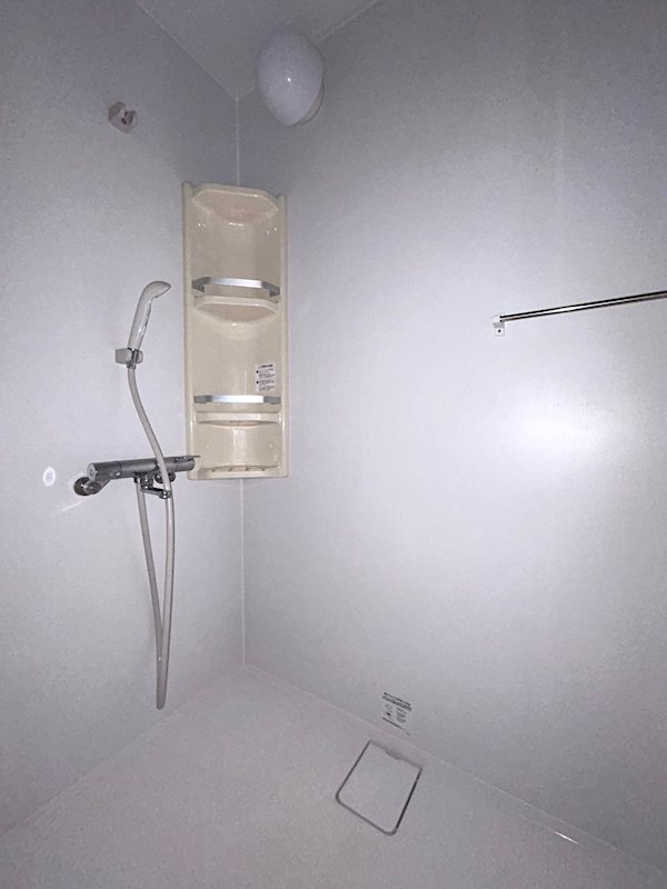 バス・シャワールーム　別号室参照画像です。