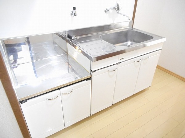 キッチン　２口コンロ設置可！