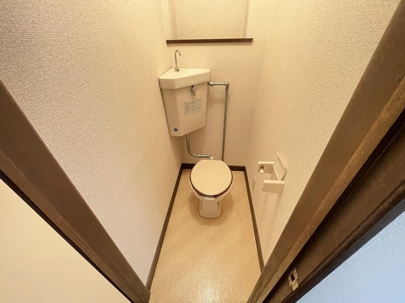 トイレ　トイレ