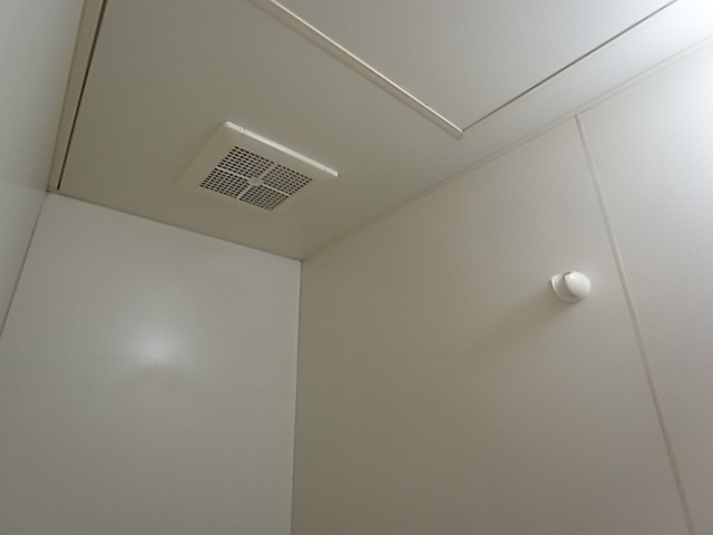 洗面設備　浴室の乾燥機