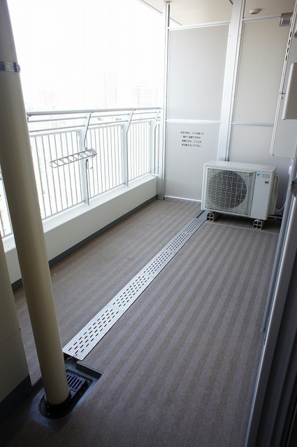 バルコニー　２０２３年１２月撮影