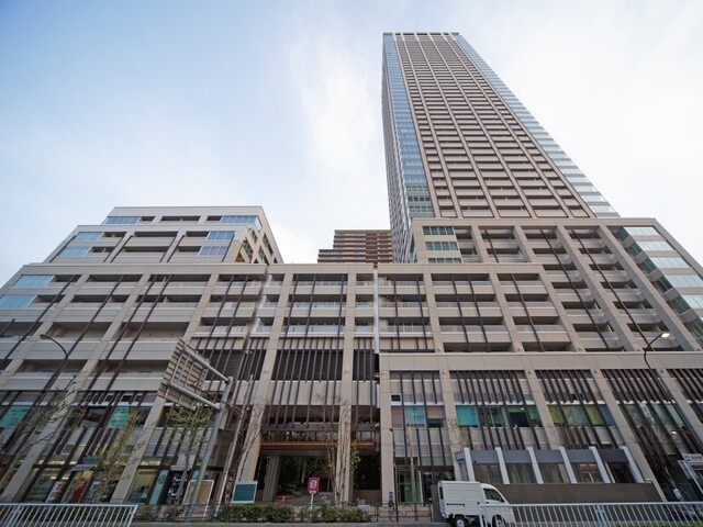 建物外観　２０２３年１２月撮影